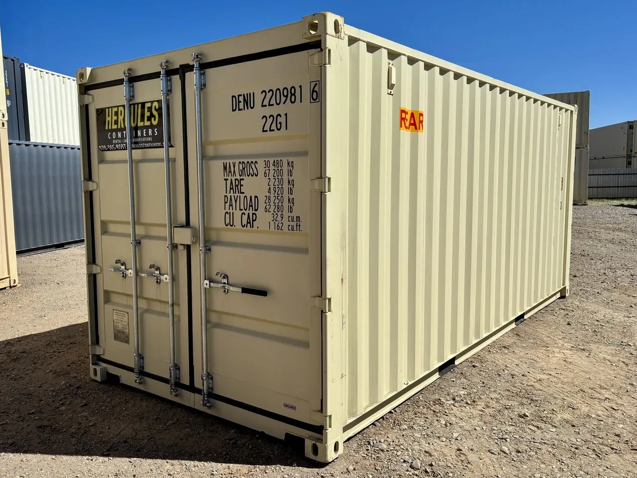 Double door container for dual access loading